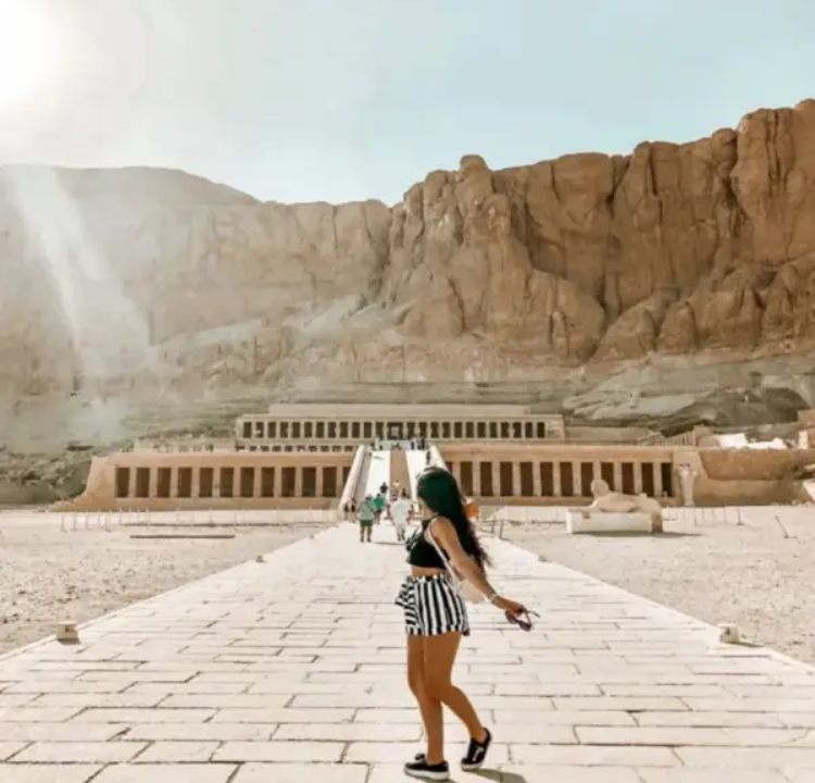 West Bank of Luxor: Explore 4 Iconic Tombs